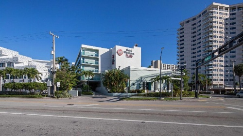 Best Western Plus Oceanside Inn image 25