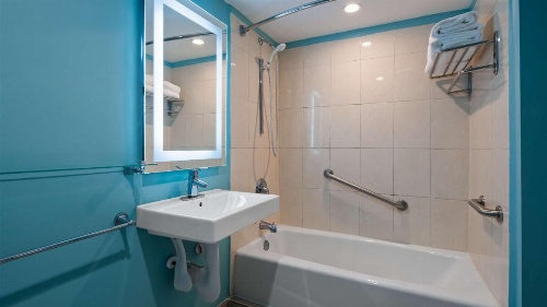 Best Western Plus Oceanside Inn image 26