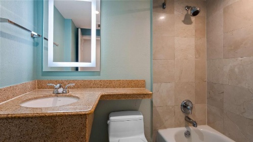 Best Western Plus Oceanside Inn image 28